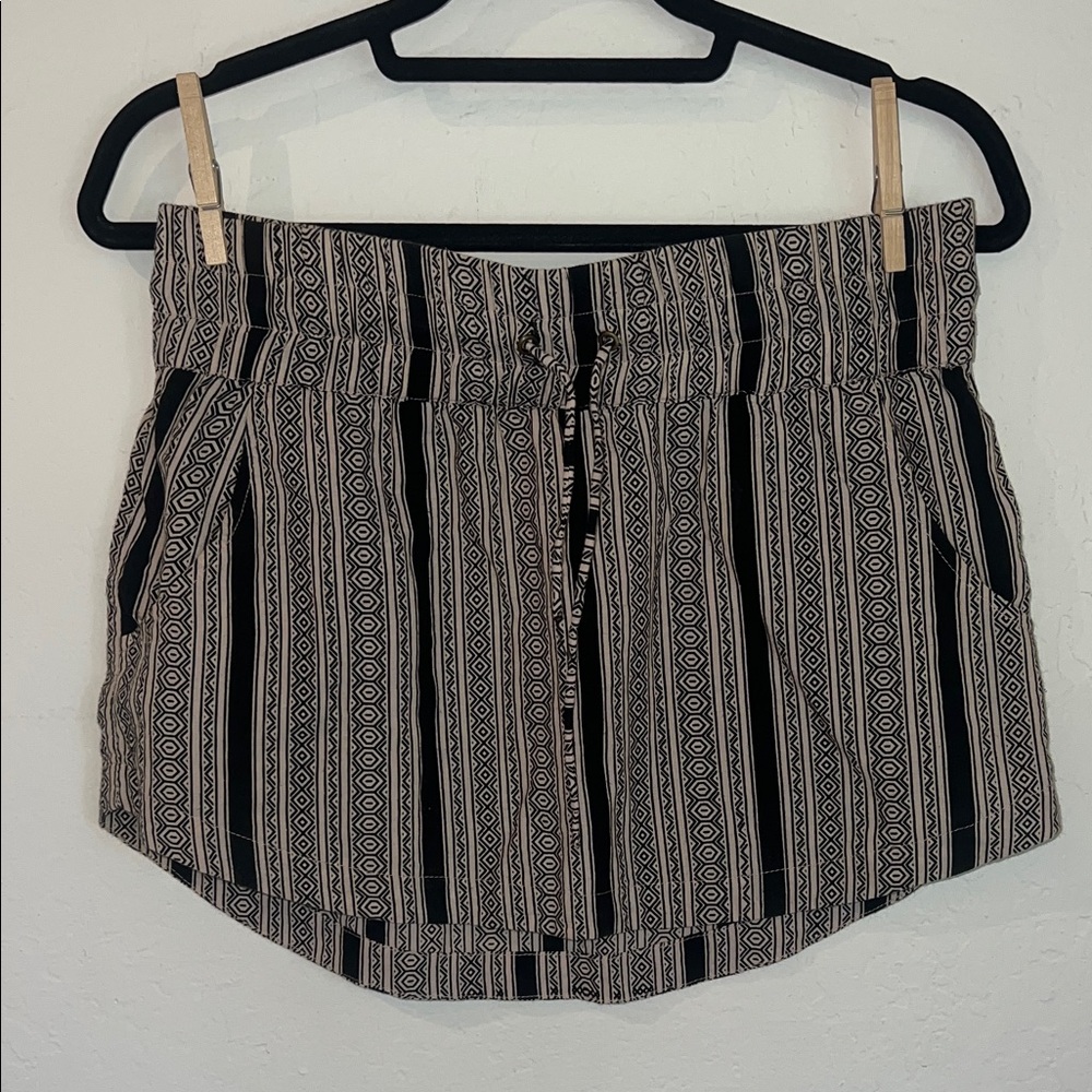 Acacia Kipuhulu Patterned Skirt